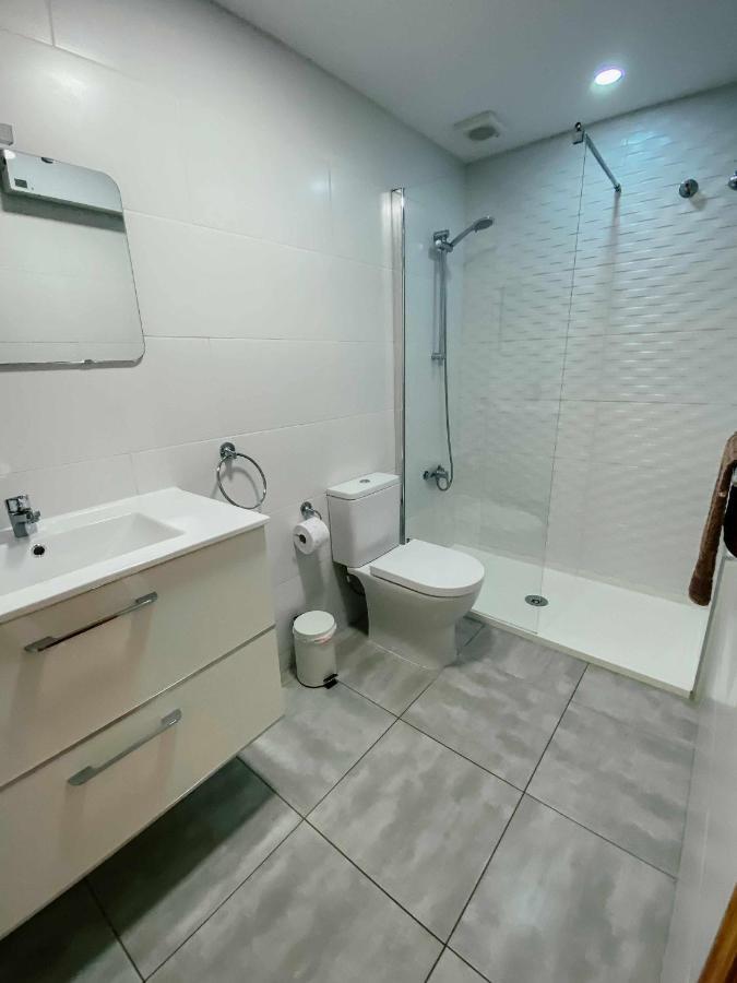 Stunning 2 Bedroom Apartment With Pool View อาลิกันเต ภายนอก รูปภาพ
